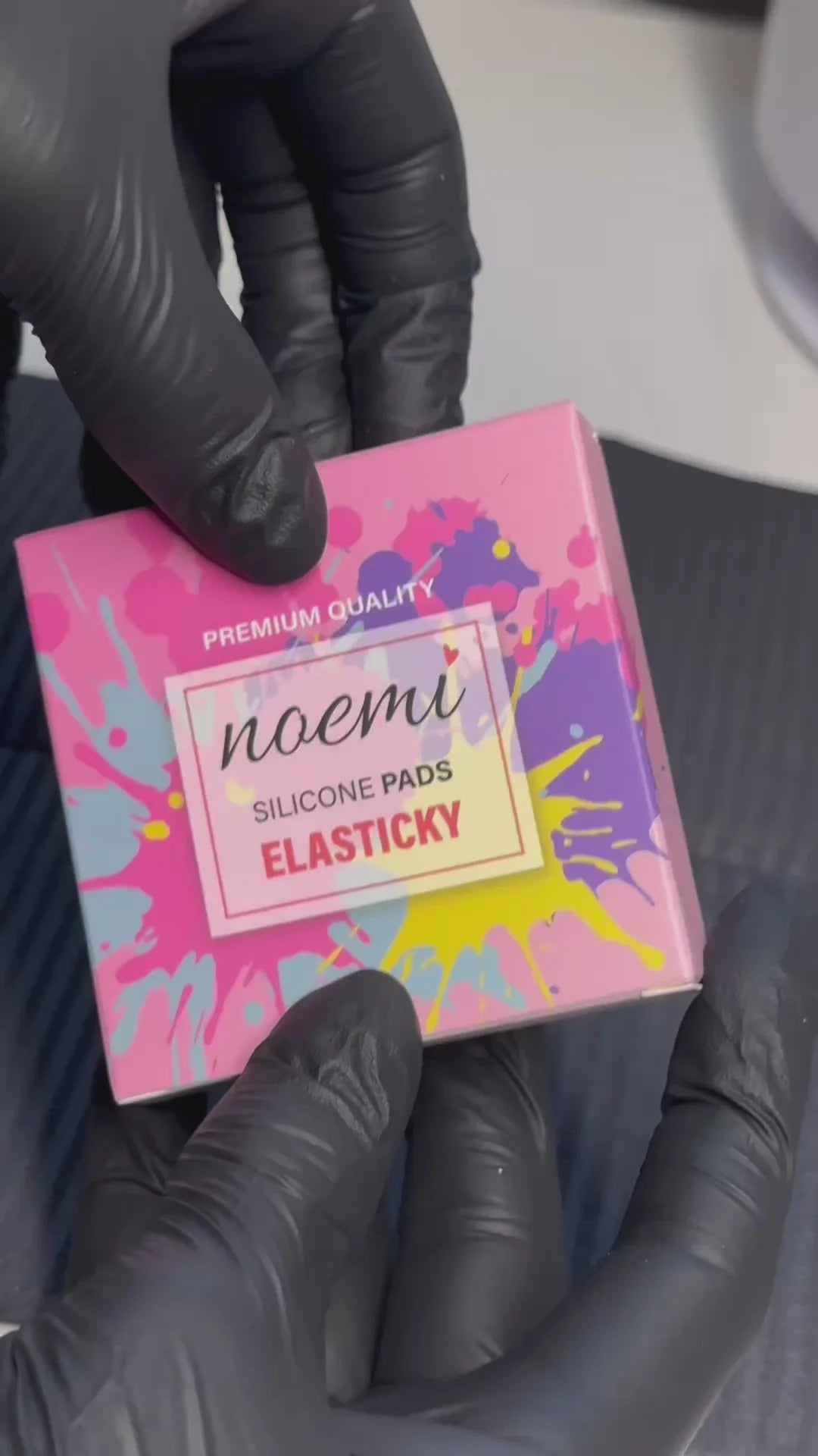 NOEMI - Silicone pads Elasticky